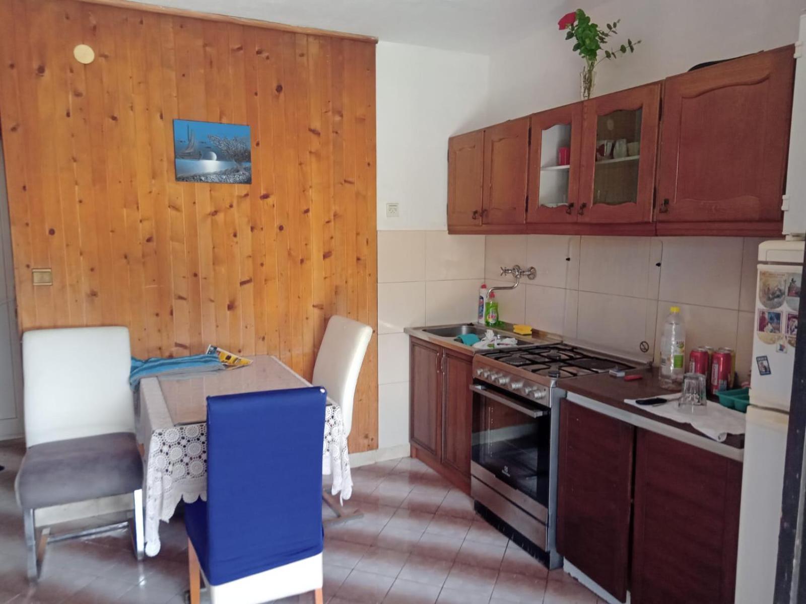Apartments Nikola Пучища Екстер'єр фото